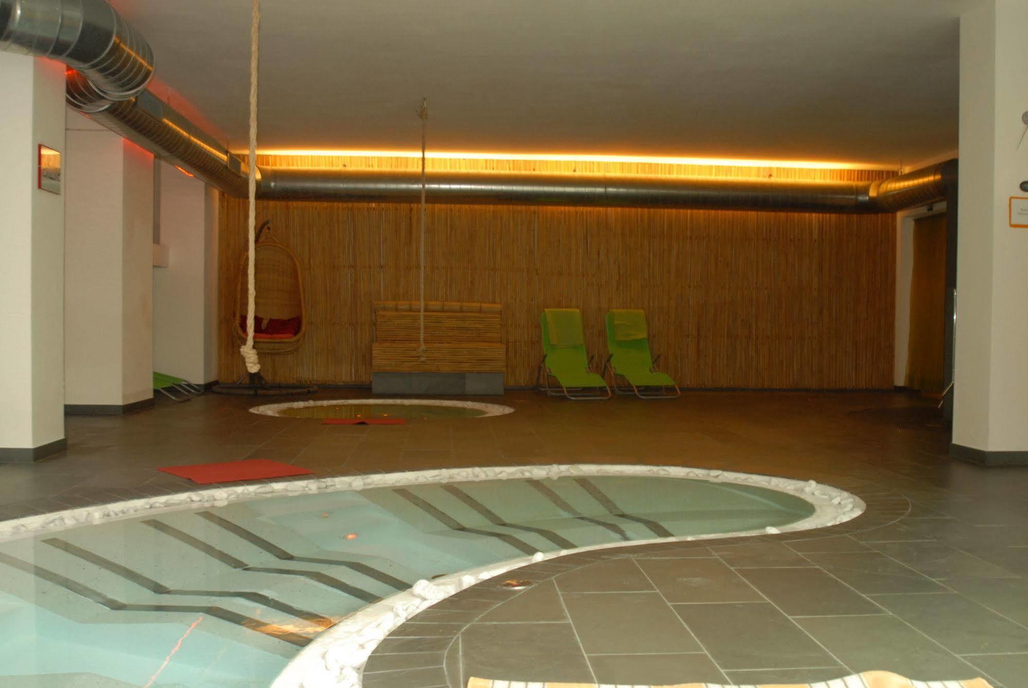 Hotel Bamboo 콜드라노 외부 사진